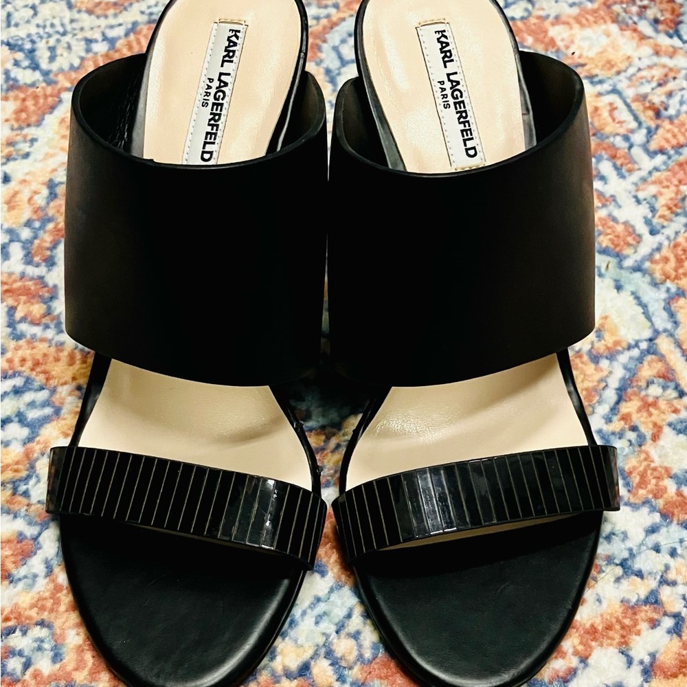 Karl Lagerfeld Sandals size 7